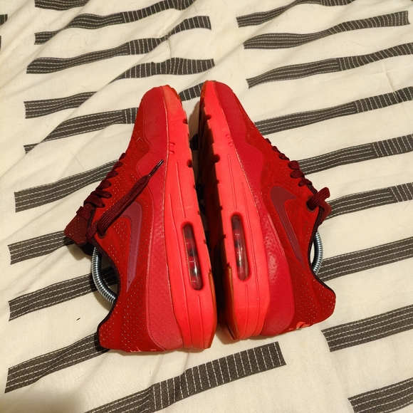 Air Max 1 Ultra Moire Bright Crimson - Picture 6 of 8